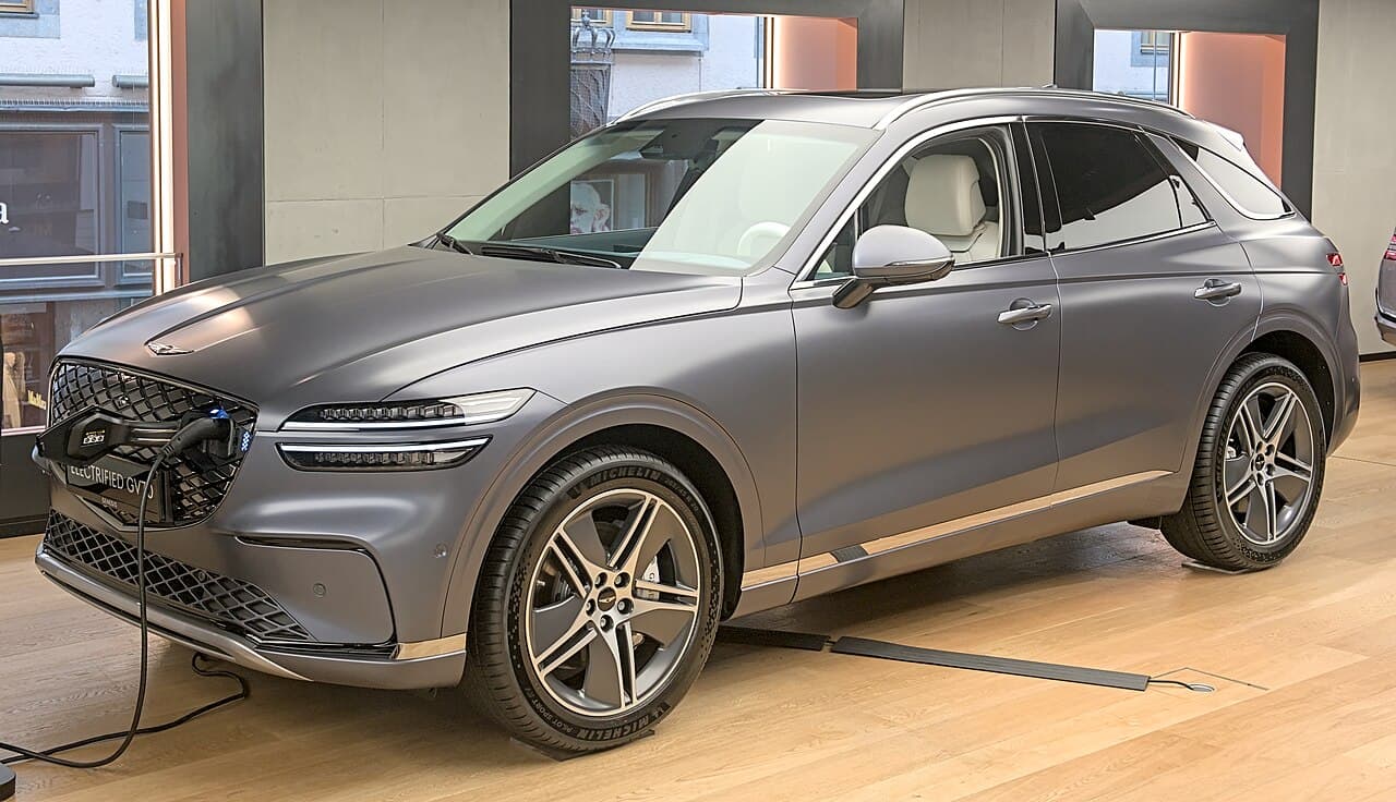 Genesis Electrified GV70, laterale