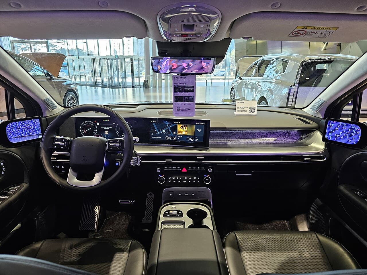 Hyundai IONIQ 9, abitacolo