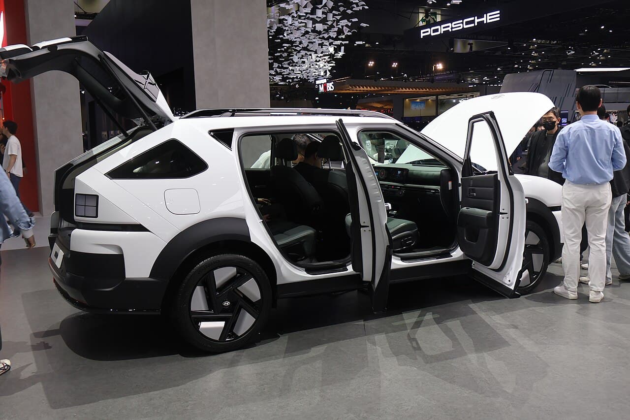 Hyundai Nexo, laterale