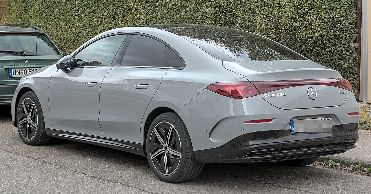 Mercedes CLA, vista posteriore