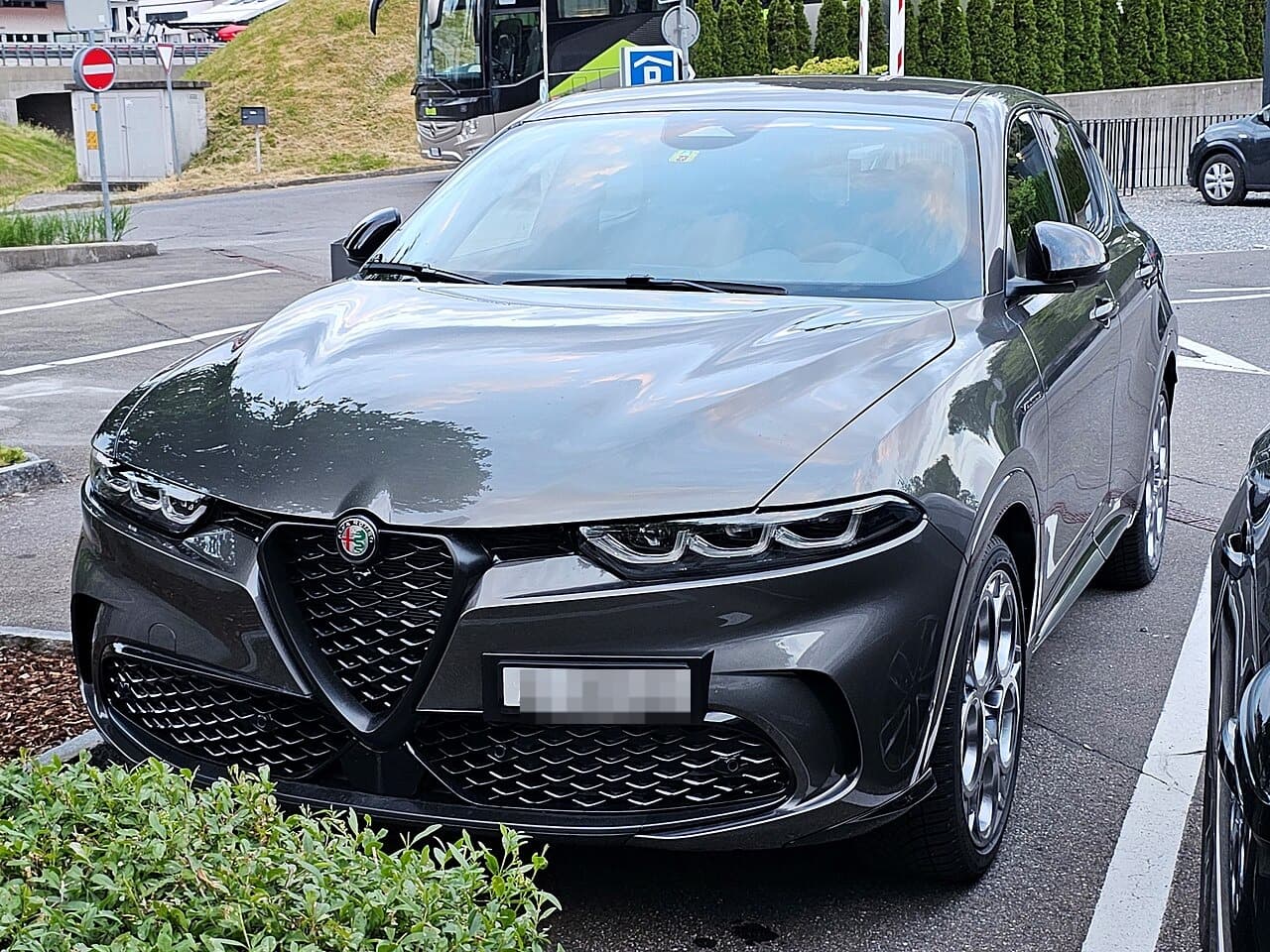 Alfa Romeo Tonale, laterale