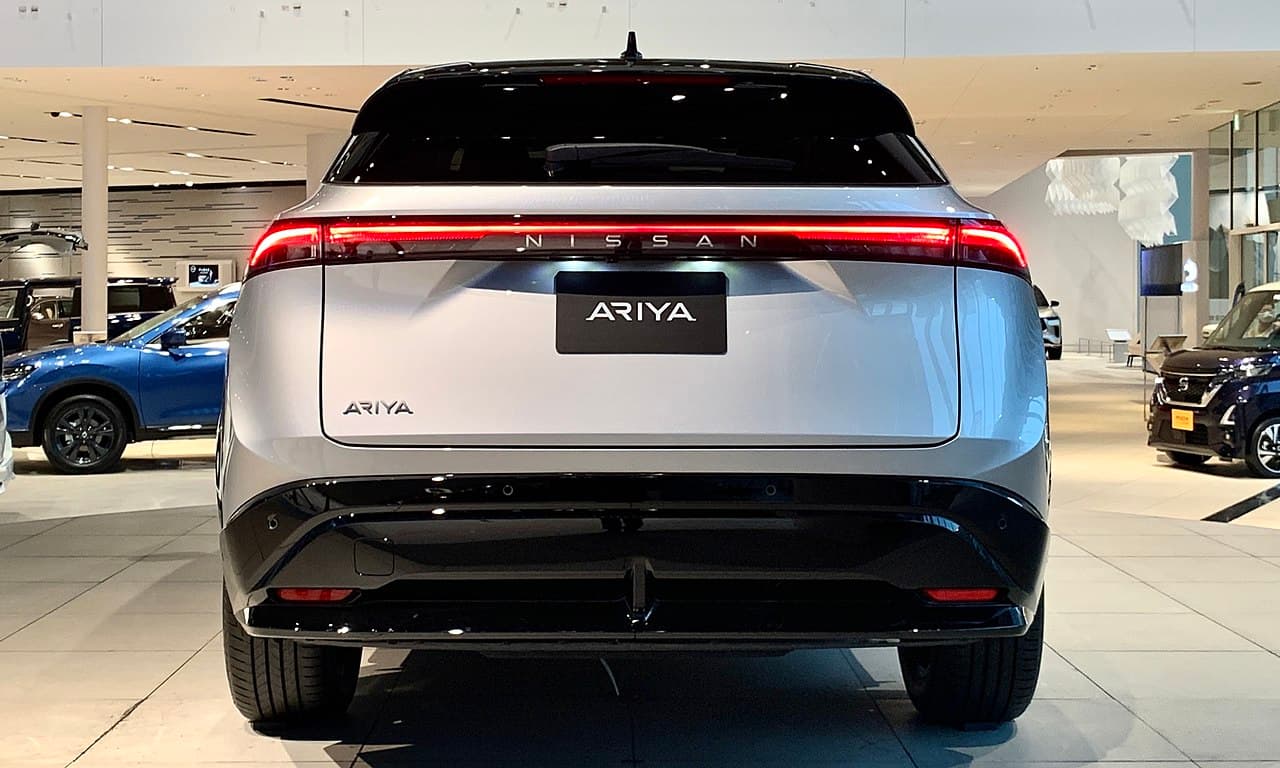 Nissan Ariya, posteriore