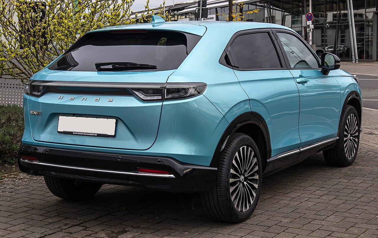 Honda e:Ny1, posteriore
