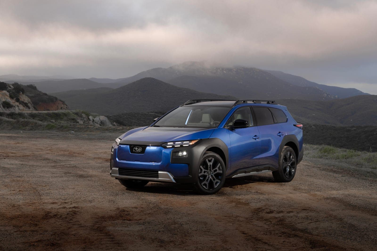 Subaru E-Outback, vista anteriore