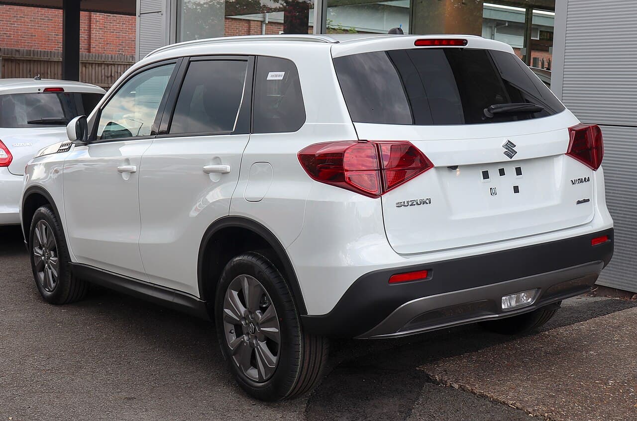 Suzuki Vitara, posteriore