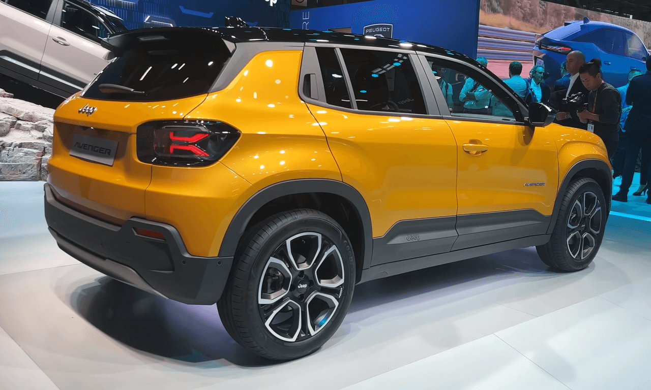 Jeep Avenger, posteriore