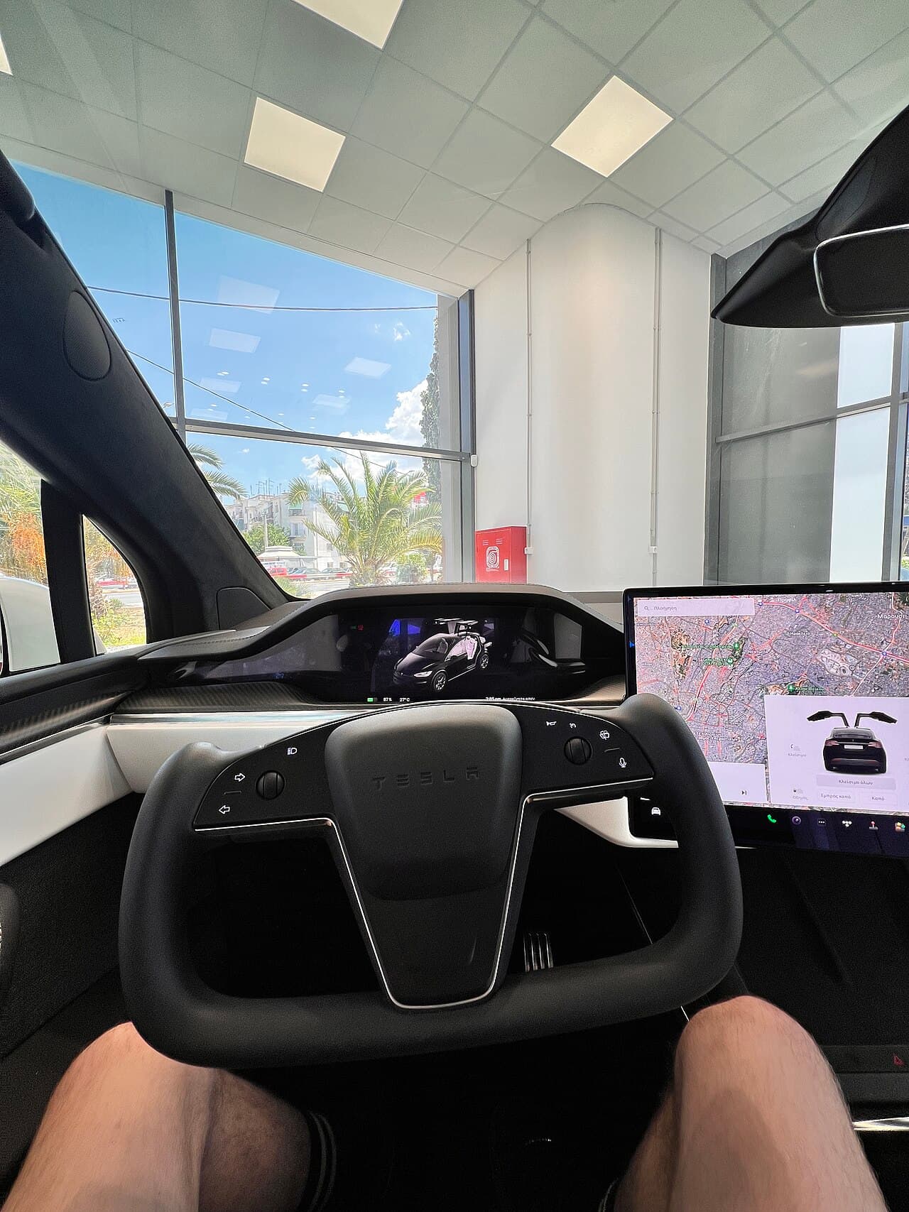Tesla Model X Plaid, interni