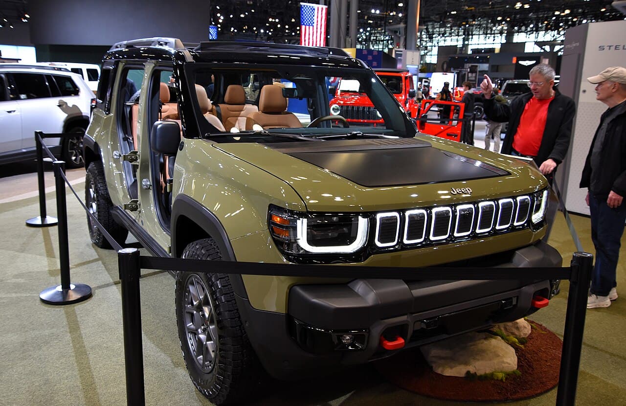 Jeep Recon, laterale