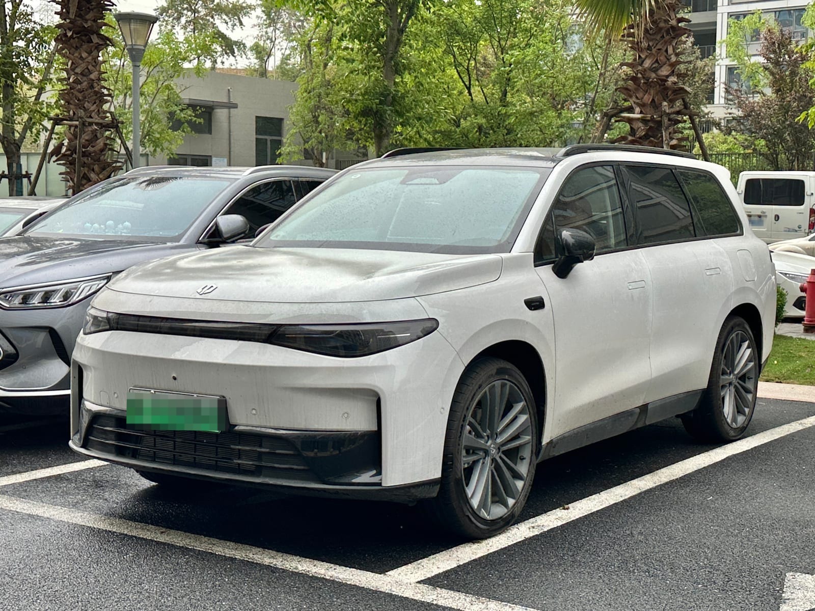 Leapmotor C16, vista anteriore
