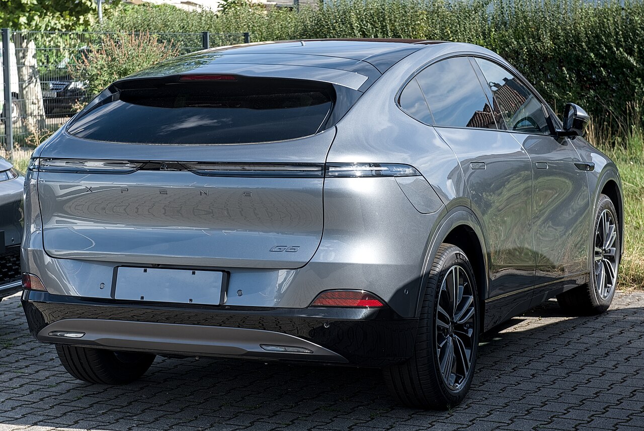 XPeng G6, laterale
