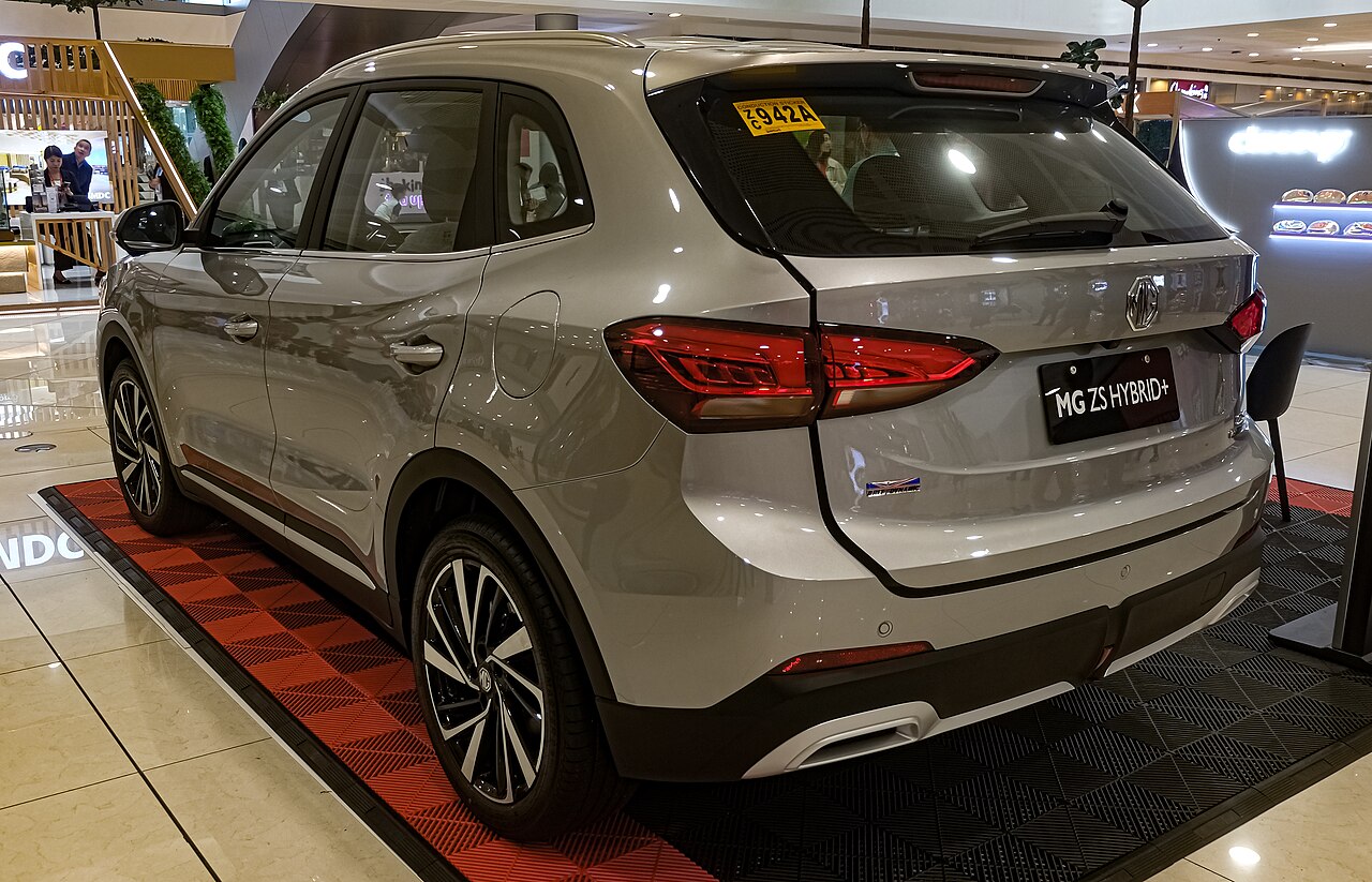 MG ZS Hybrid+, posteriore tre quarti