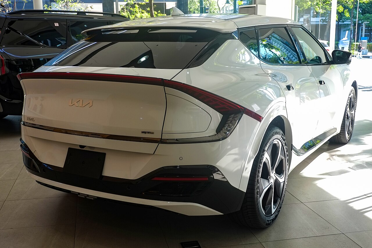 Kia EV6, posteriore