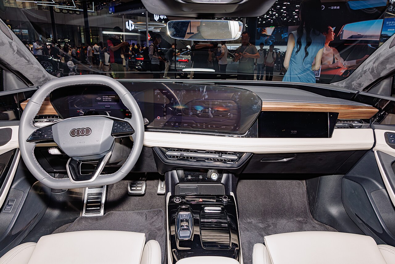 Audi A6 e-tron, interni