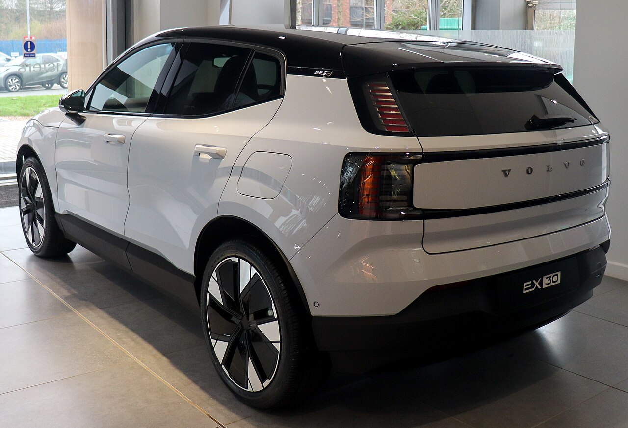 Volvo EX30, posteriore