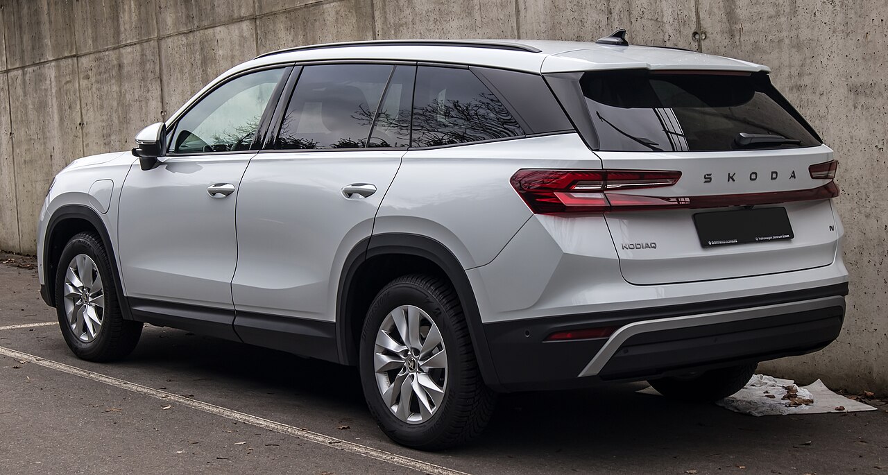 Škoda Kodiaq, laterale