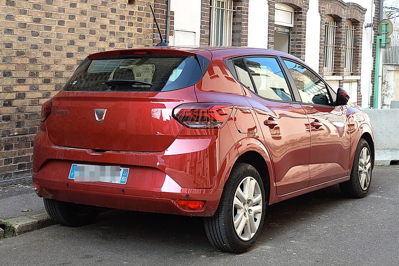 Dacia Sandero, posteriore