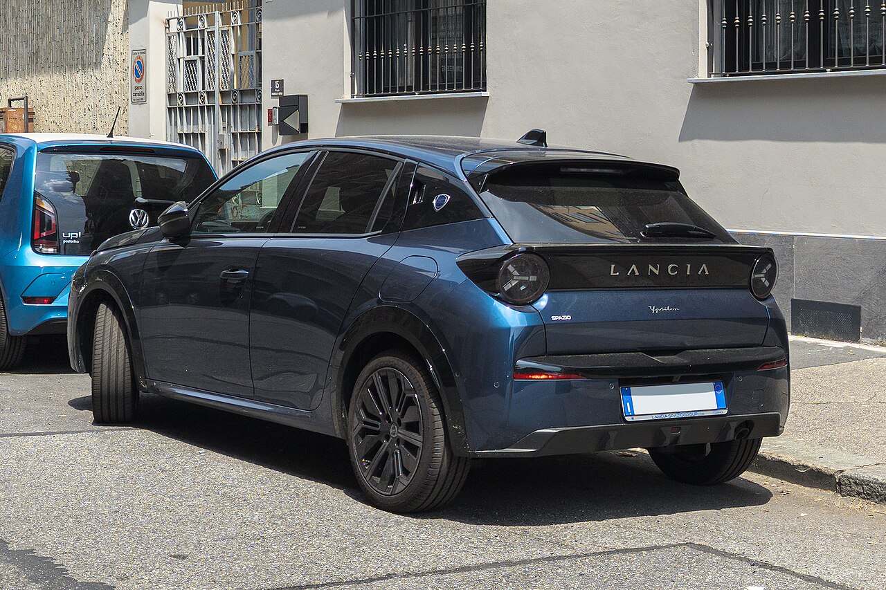 Lancia Ypsilon, posteriore