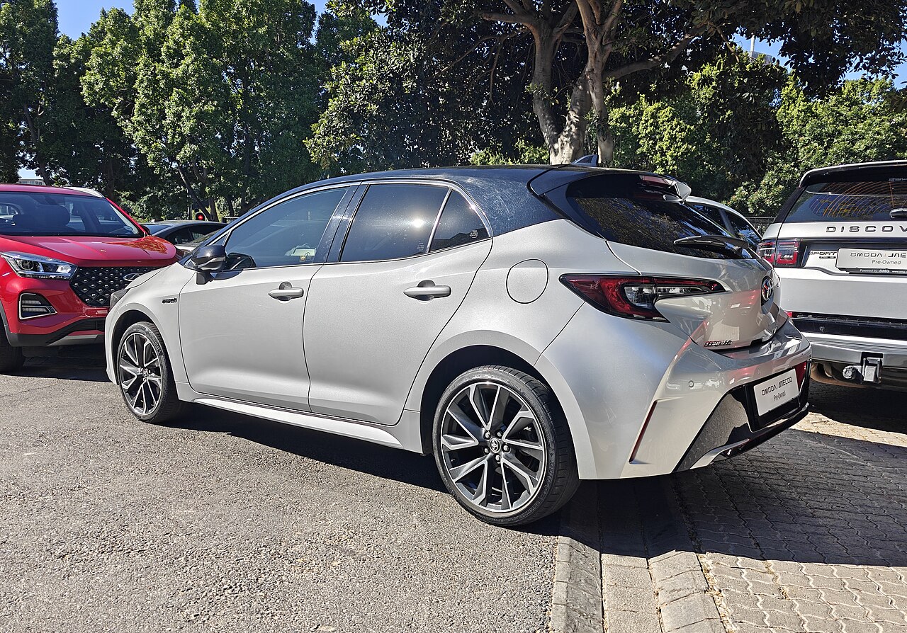 Toyota Corolla, posteriore