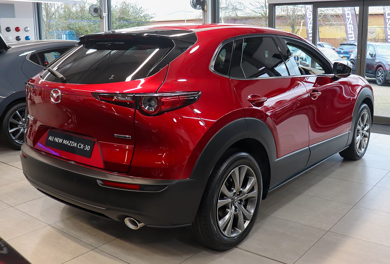 Mazda CX-30, posteriore