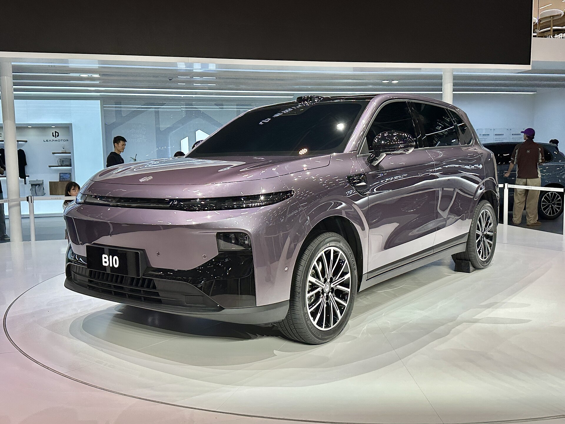 Leapmotor B10, SUV elettrico compatto, vista esterna