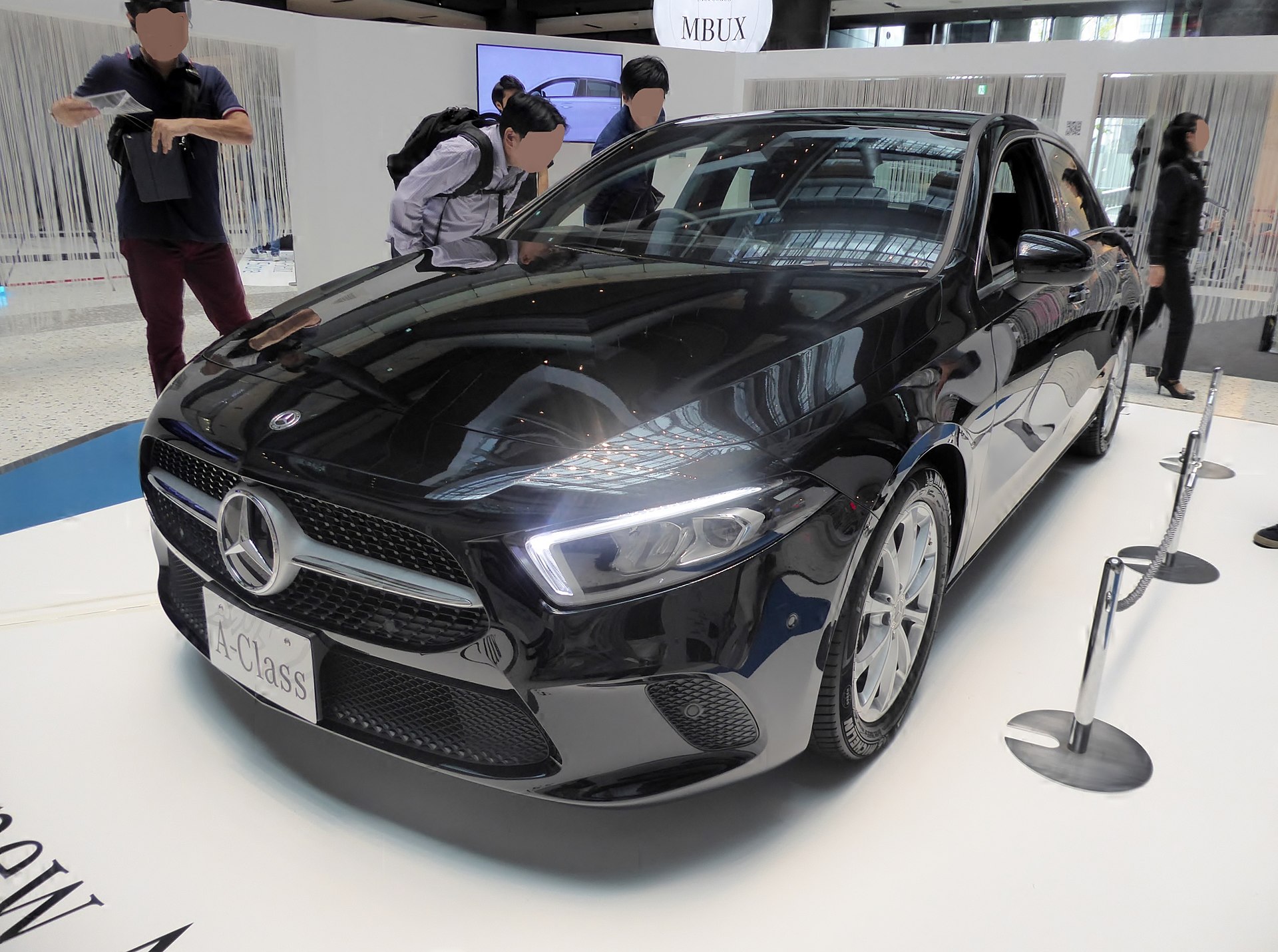 Mercedes Classe A (W177) nera vista frontale