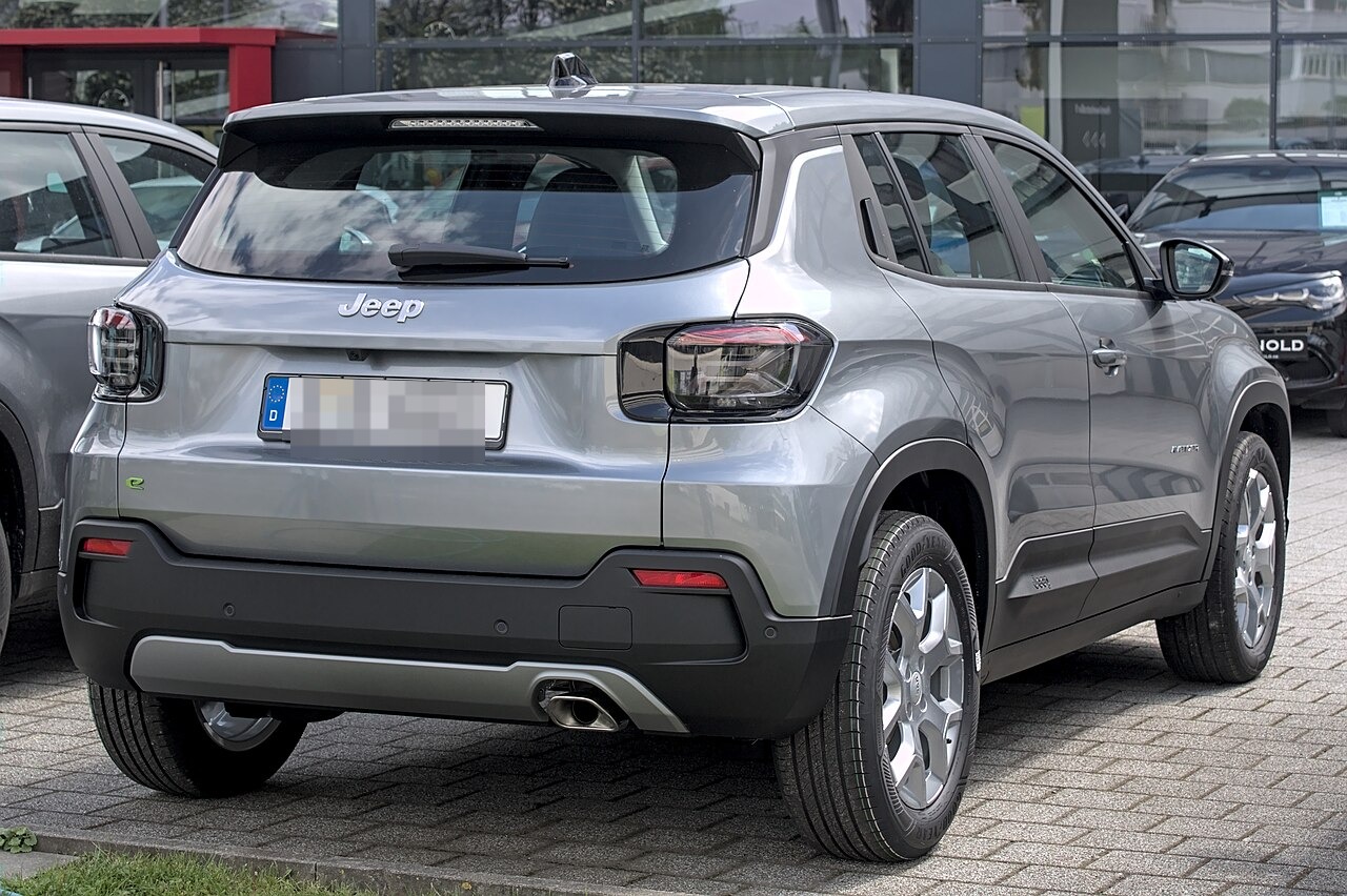 Jeep Avenger, laterale