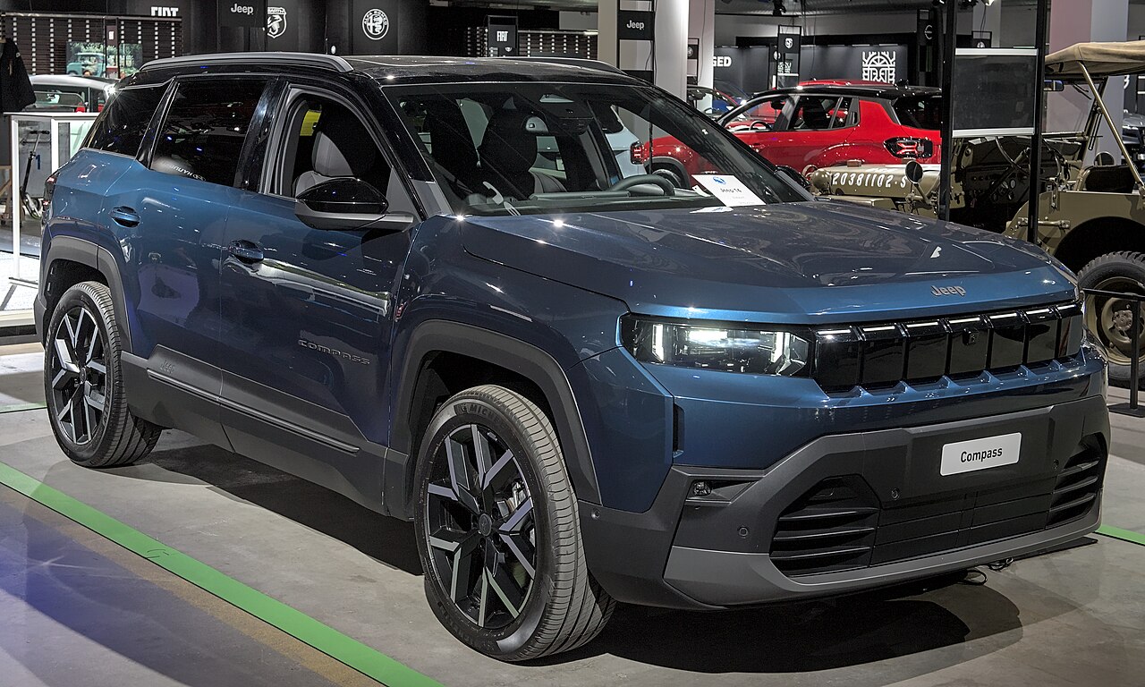 Jeep Compass, laterale