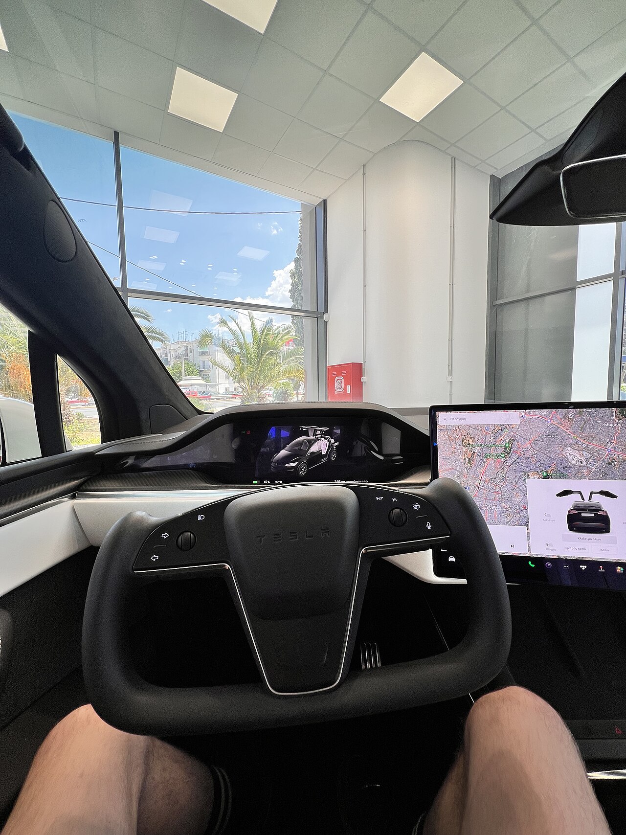 Tesla Model X Plaid, interni
